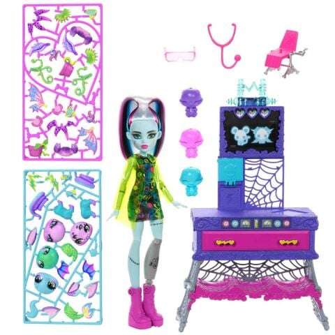 Monster High Frankie Stein Evcil Hayvan Laboratuvarı Oyun Seti JBF18