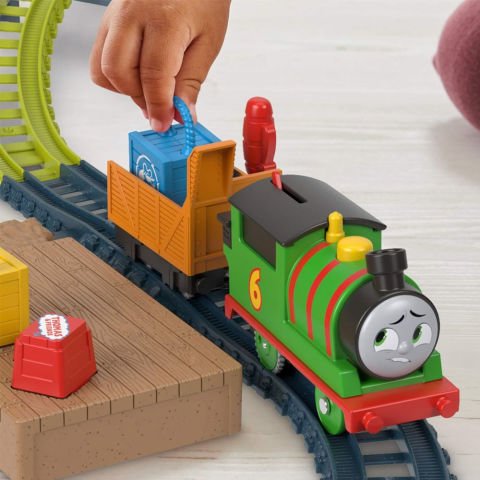 Thomas ve Arkadaşları Motorlu Tren Seti HGY78-HGY80