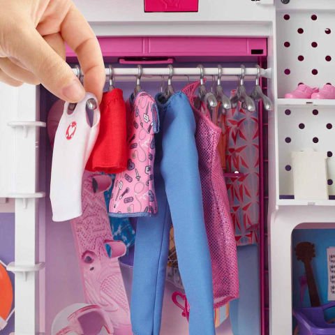 Barbie ve Yeni Rüya Dolabı Oyun Seti HGX57