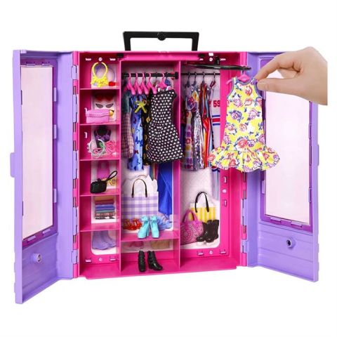 Barbie'nin YENİ Pembe Gardırobu HJL65