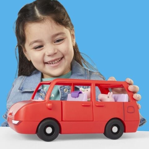 Peppa Pig Peppa Aile Arabası G0541