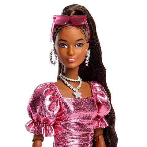 Barbie Deluxe Style Stil İkonu Metalik Pembe Elbiseli Bebek JFP41