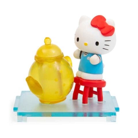 Hello Kitty Elma Atölyesi Serisi Sürpriz Figür Paketi HKT39000