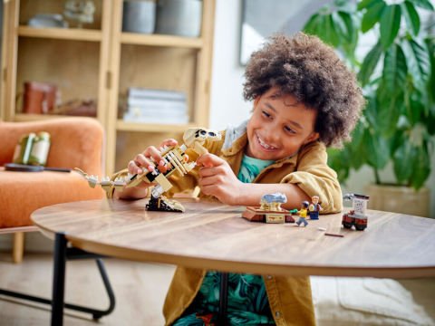 76940 LEGO Jurassic World™ T. rex Dinozor Fosili Sergisi