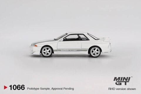 Mini GT 1/64 Nissan Skyline GT-R (R32) VeilSide Combat C-I White MGT01066