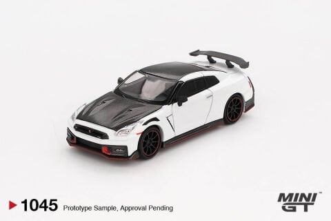 Mini GT 1/64 Nissan GT-R Nismo 2024 Brilliant White Pearl MGT01045