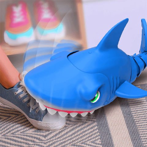 Mega Chomp Uzaktan Kumandalı RC Köpekbalığı MGR00000